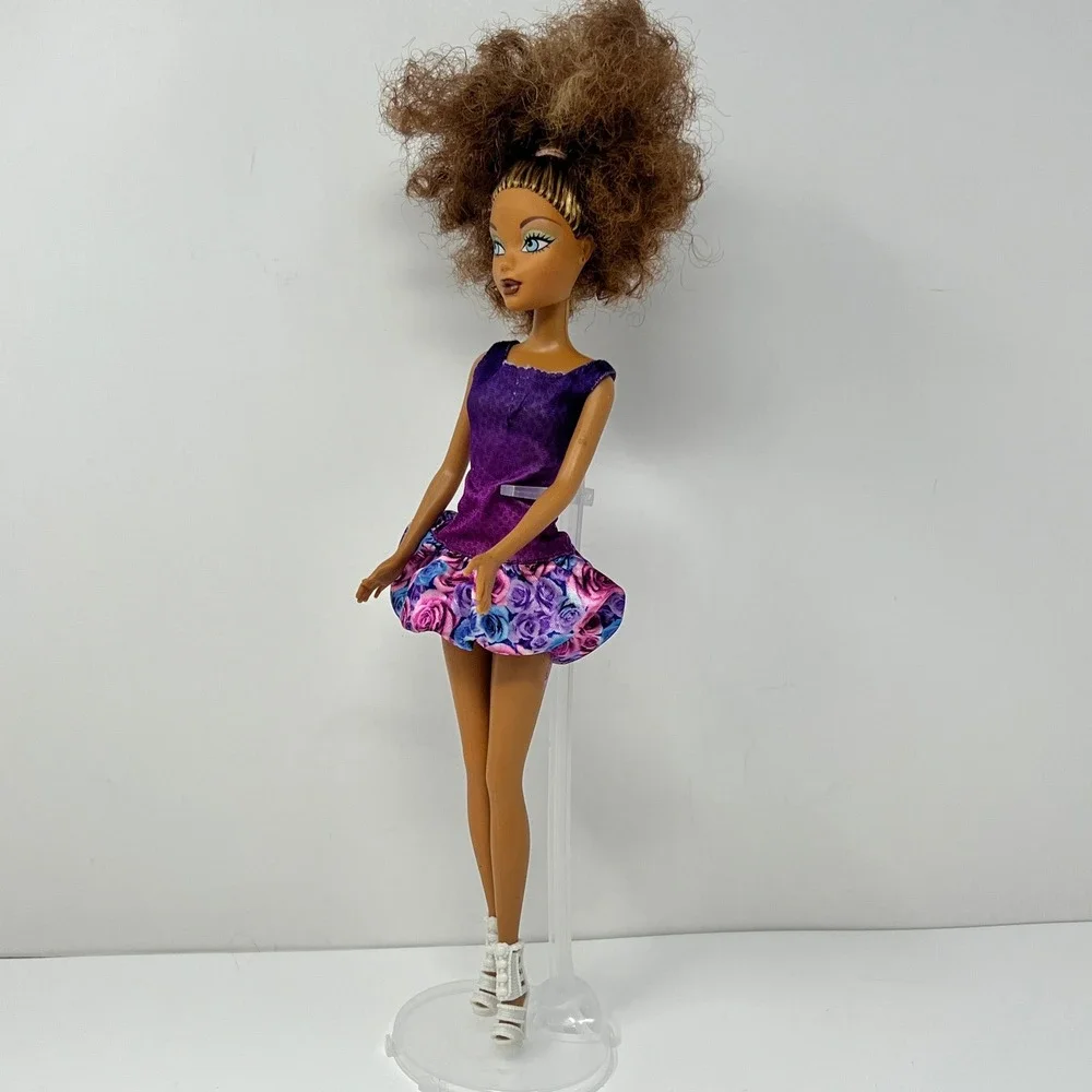 Barbie My Scene Madison‎ Doll 12 Inch Purple Floral Dress White Heels 1999